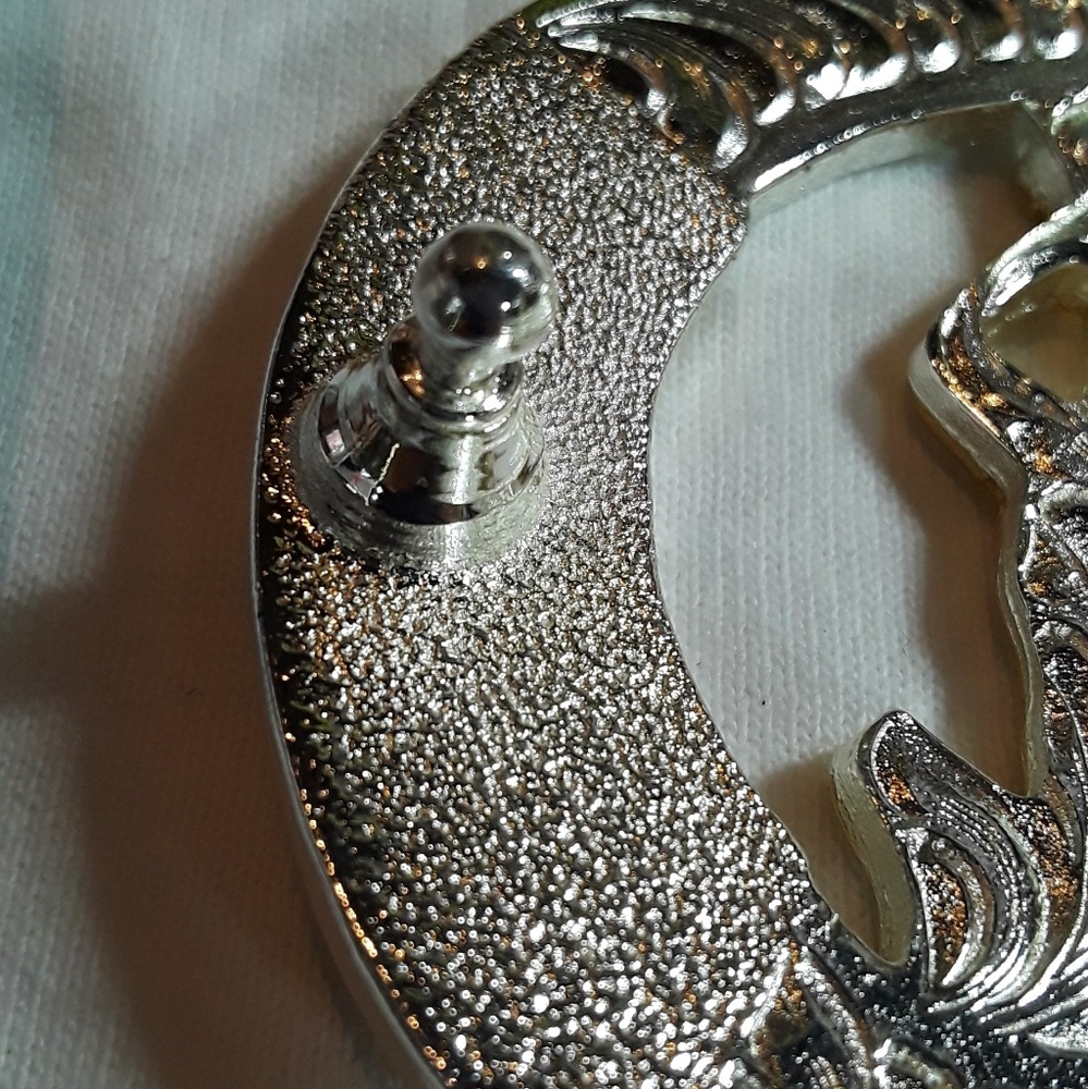 Buckle - Picture 4 of 4